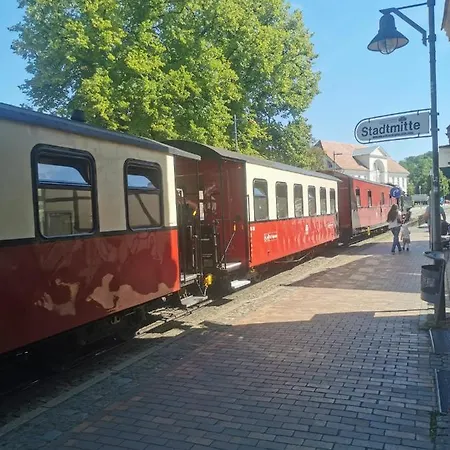 5 2 Bathrooms 1 Kitchen 1 Piano * Ostseebad Kühlungsborn